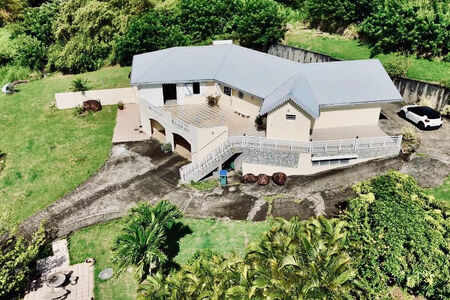 Maison Le Robert 8 pièce(s) 247 m2