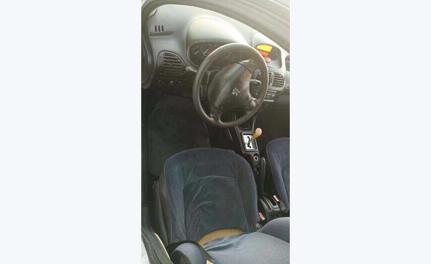 PEUGEOT 206 AUTOMATIQUE ESSENCE (16V/16S)