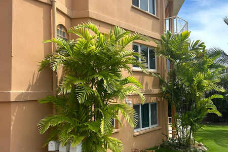 2-Bedroom Apartment for Rent in Pelikan Key