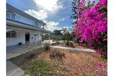 À Kourou, maison en location 2400 Eur par mois