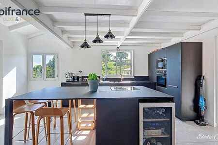 Villa contemporaine vue mer et un appartement T3