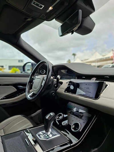 Range rover evoque 1st edition r-dynamic se awd - Voitures Martinique ...